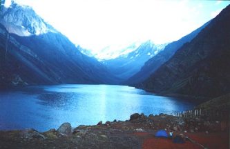Chile: Lithuanians at Great Millenium Peace Ride. Montain lake