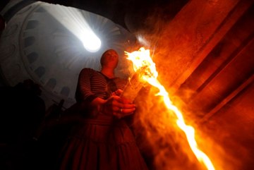 Ugnies nusileidimas Jeruzalje