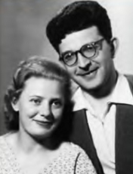 Arkadijus Strugackis su mona Adelaina