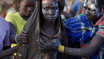 Genitalij� mutiliacija