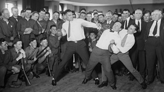 J. Dempsey prie� H. Houdini