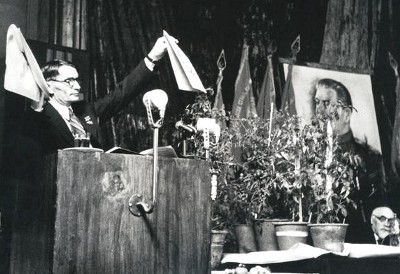 Kalba Trofimas Denisovi�ius Lysenko (VASChNIL)