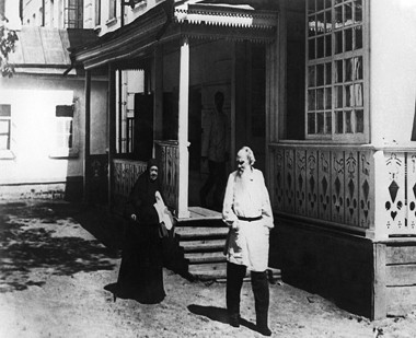 Tolstojus su vienuole Marija, Jasnaja Poliana