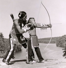 Indniukas mokosi audyti lanku