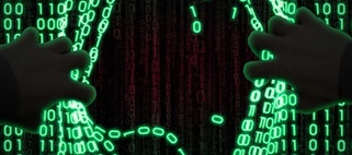 Praskleidžiant bitus